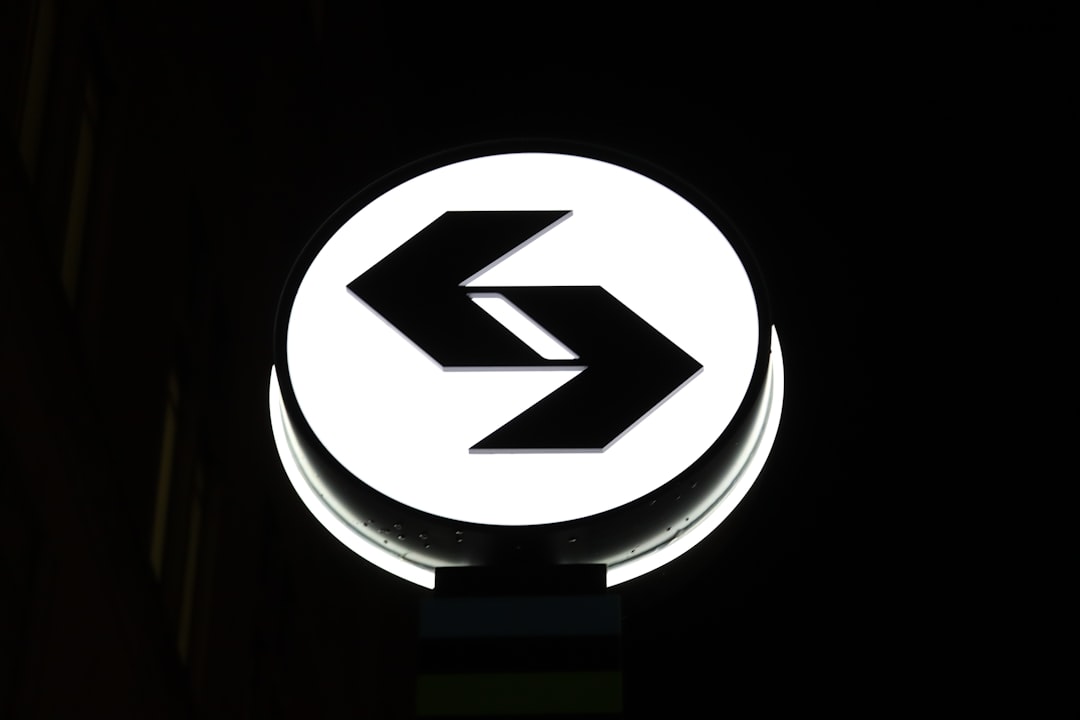 SigNoz, how to use SigNoz, SigNoz snapshot and restore workflow